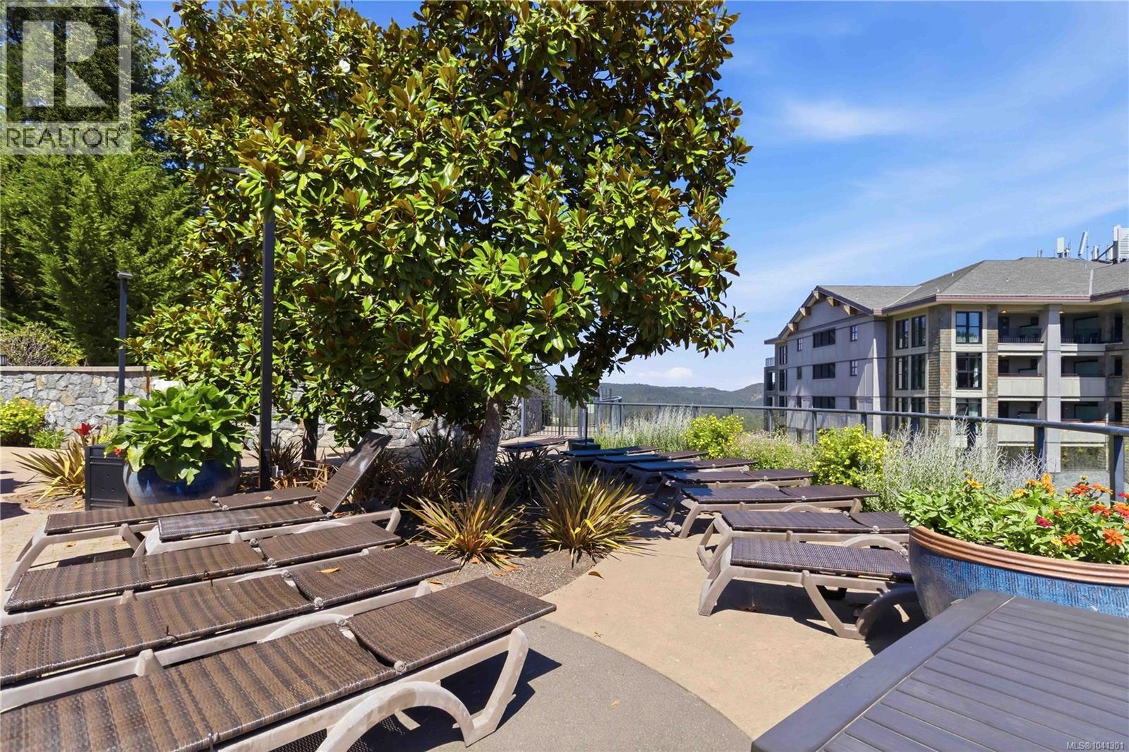 #316B 1376 Lynburne Pl - 63