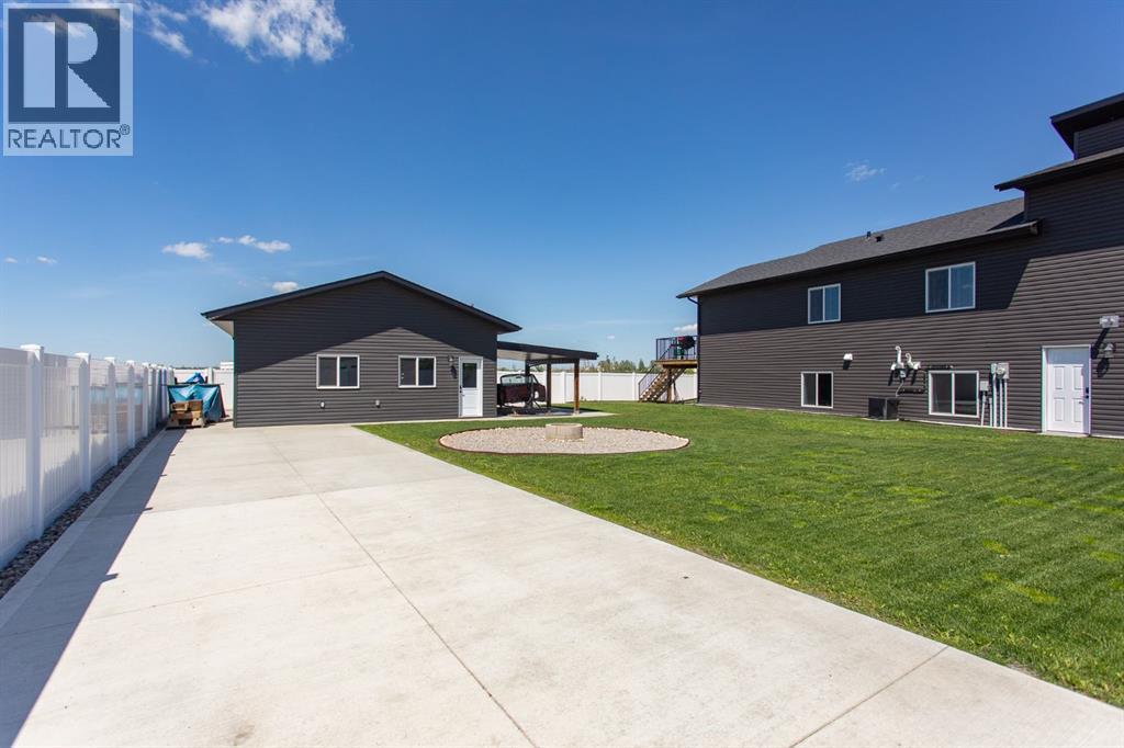 70 PARLBY Crescent - 14