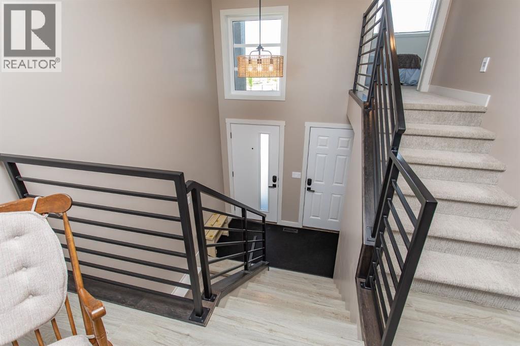 70 PARLBY Crescent - 18