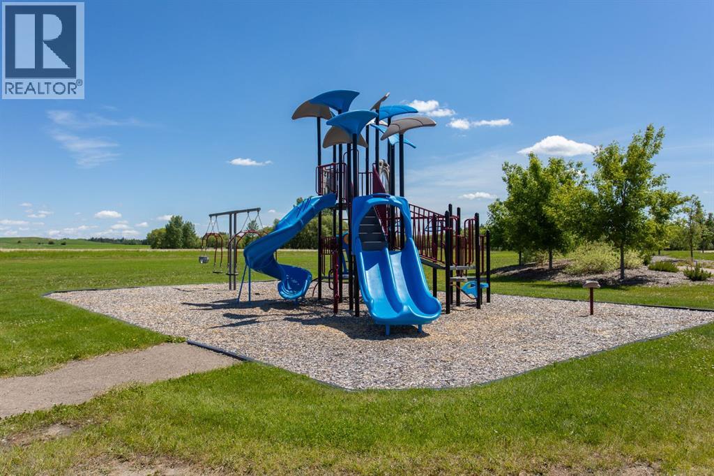 70 PARLBY Crescent - 44