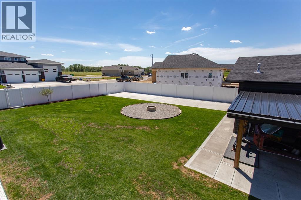 70 PARLBY Crescent - 8