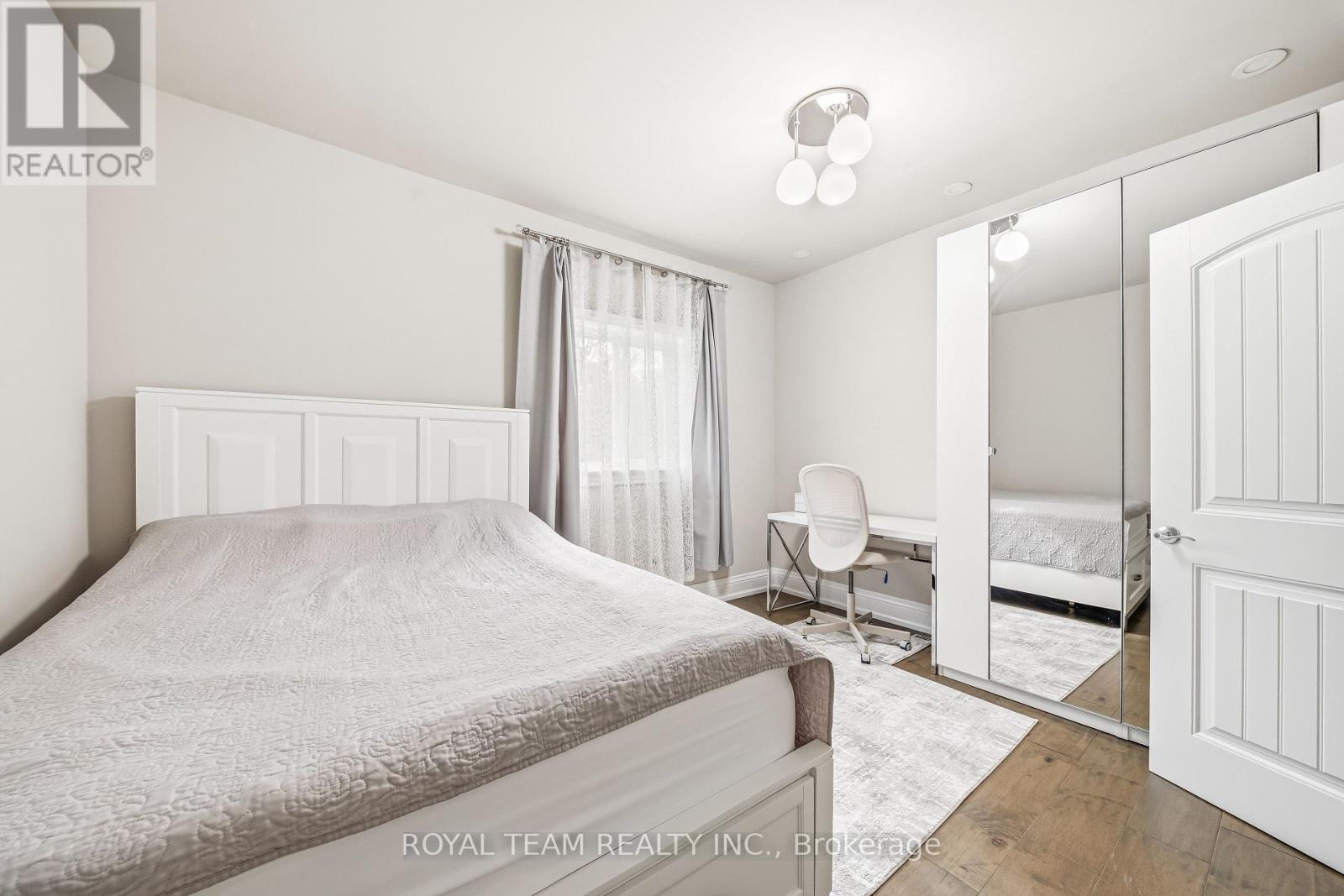 106 CENTRE STREET - 22