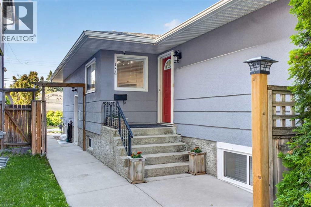 136 41 Avenue NW — photo 31
