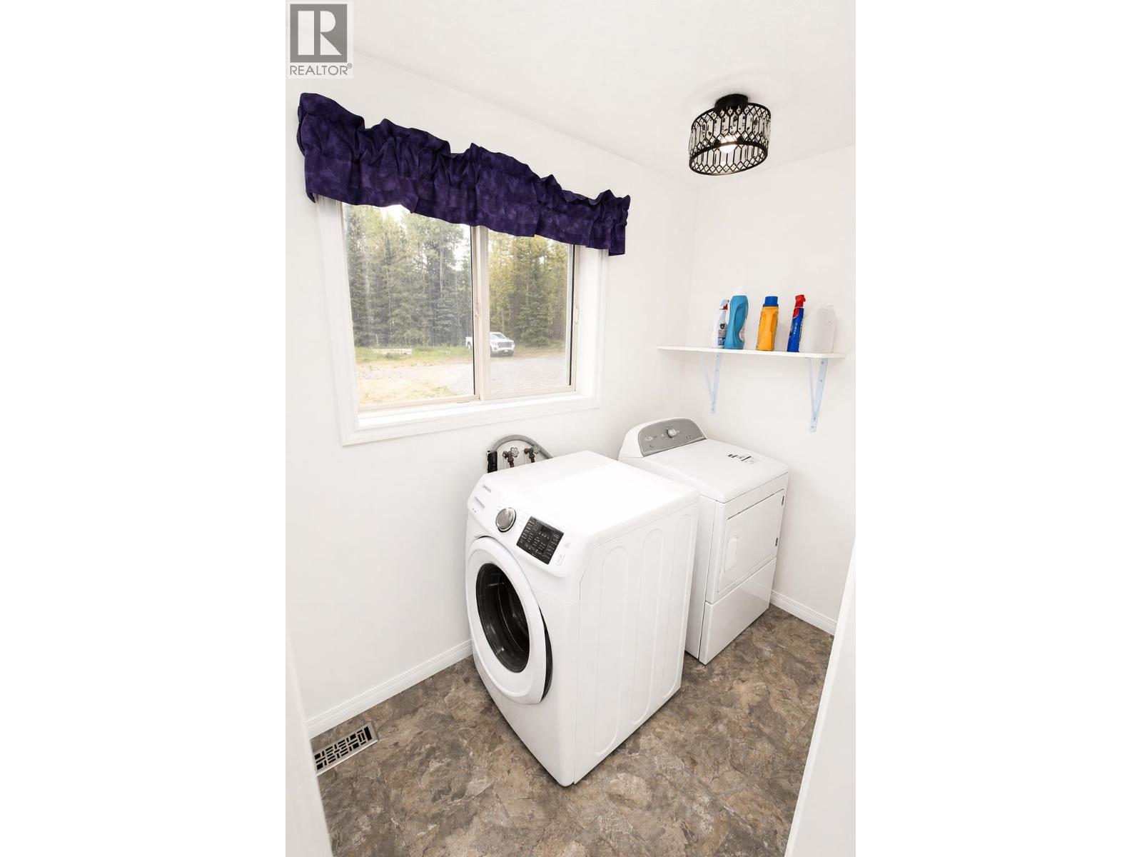 1017 LUND ROAD - 15