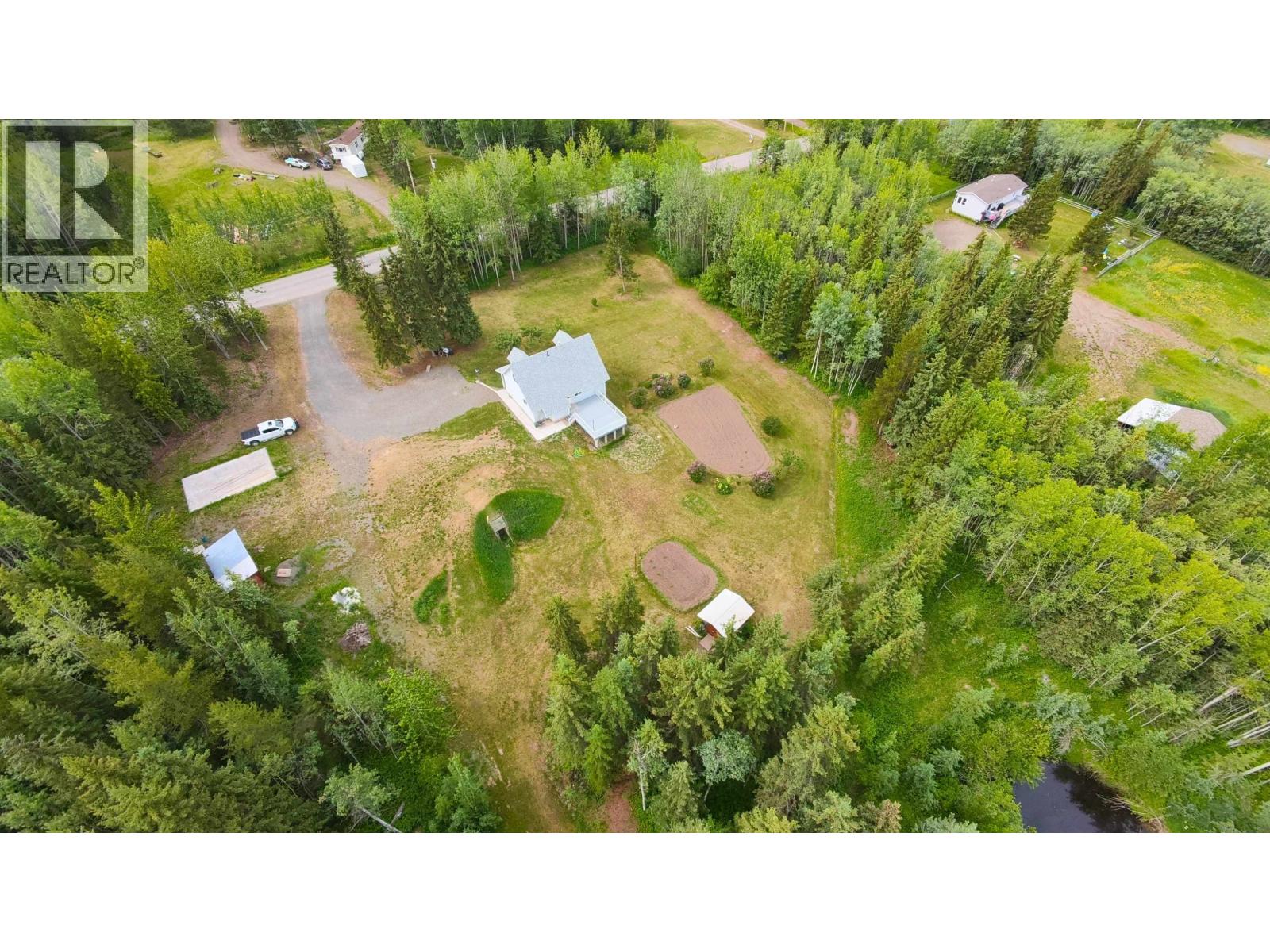 1017 LUND ROAD - 37