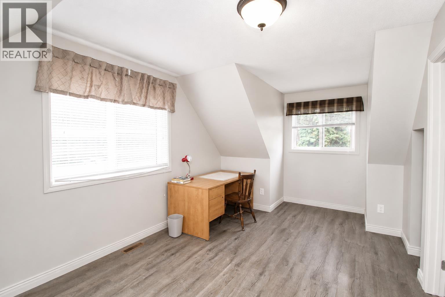 1017 LUND ROAD - 17