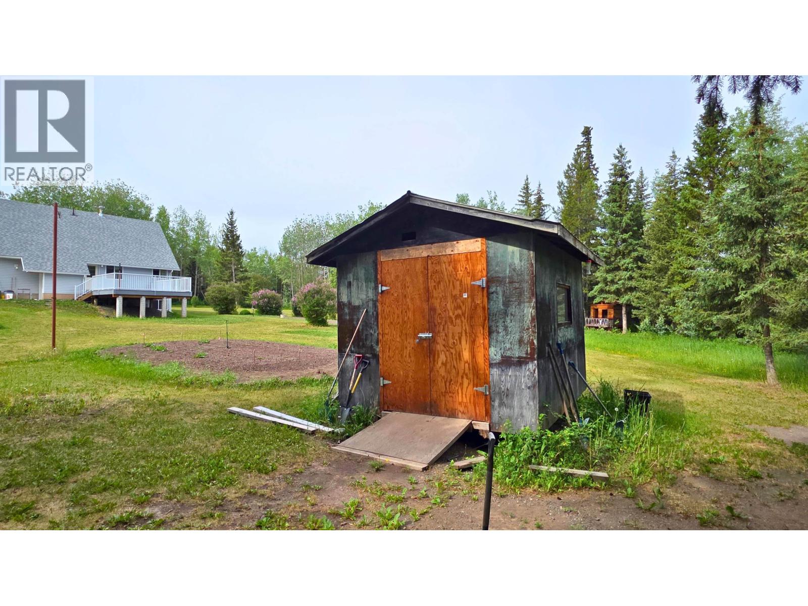 1017 LUND ROAD - 31