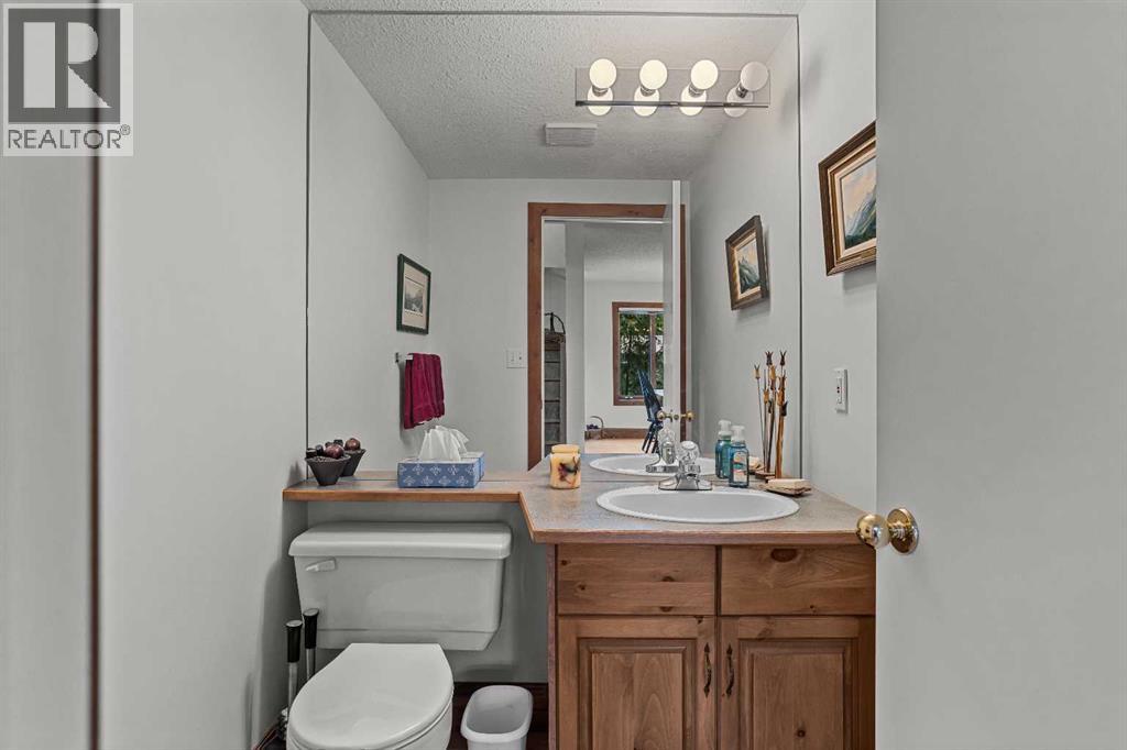 349 Otter Street — photo 16