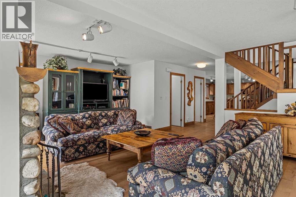 349 Otter Street — photo 20