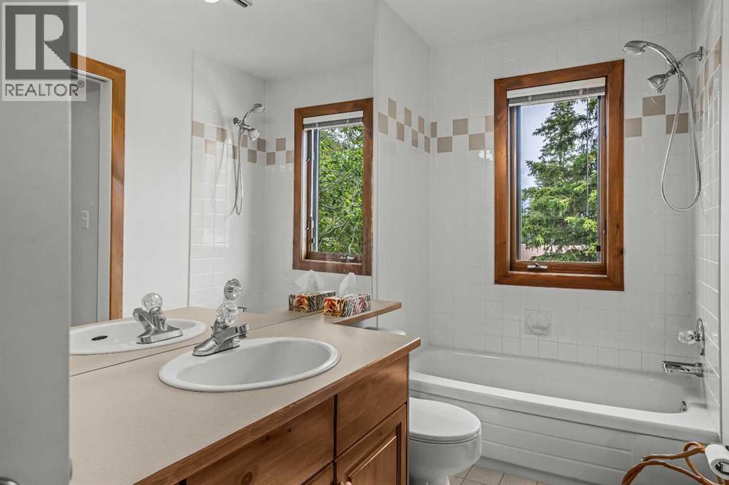 349 Otter Street — photo 34