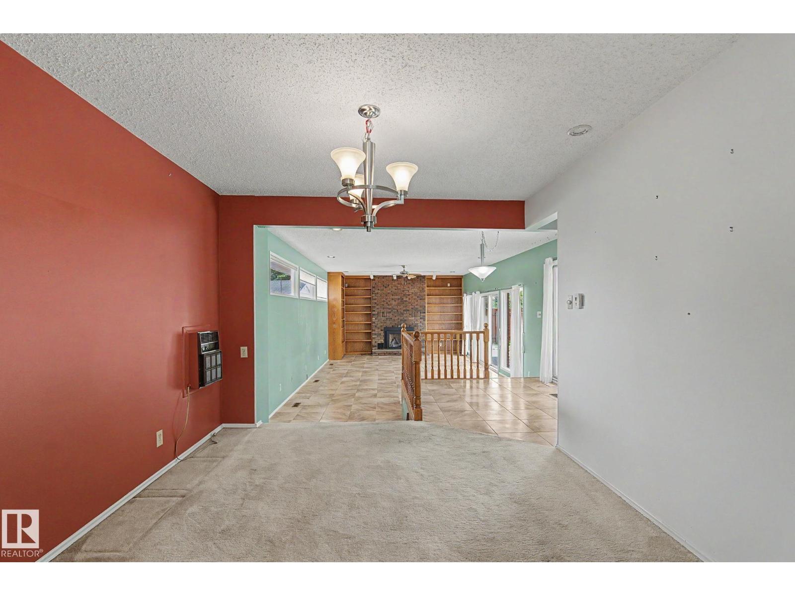 5112 143 ST NW - 11