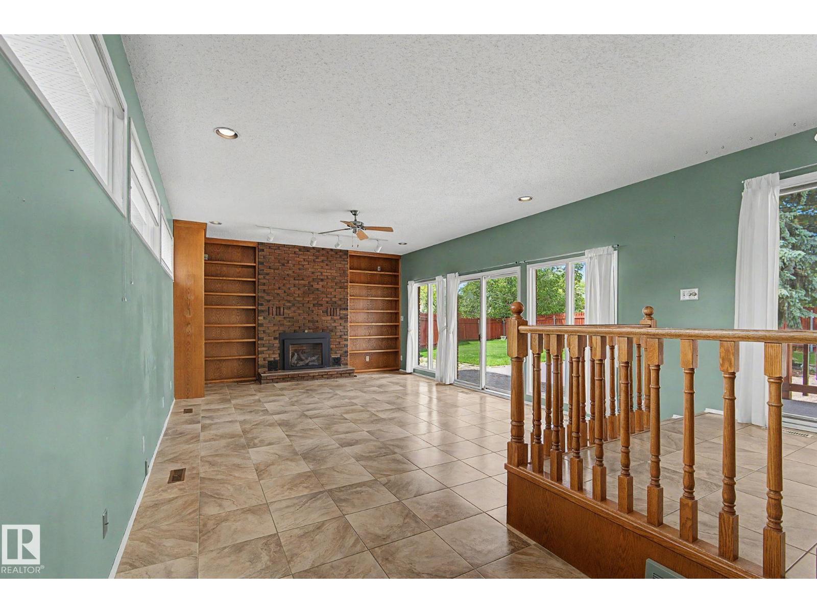 5112 143 ST NW - 14