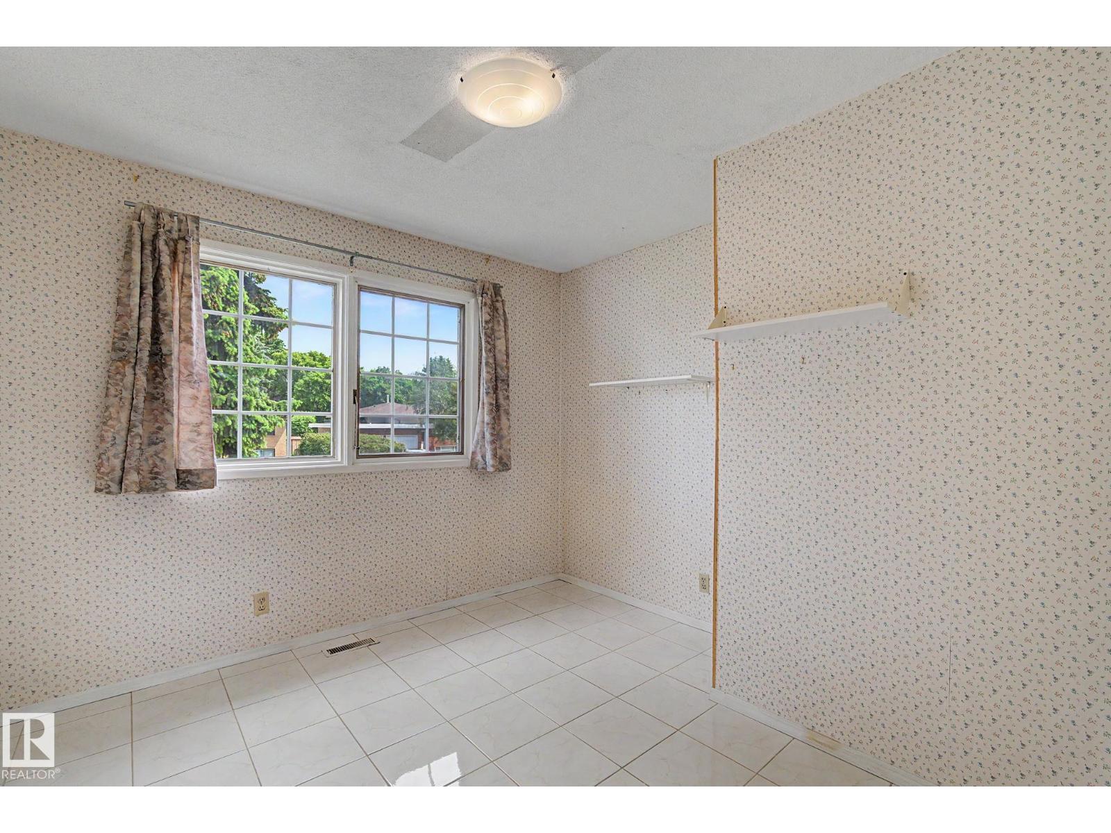 5112 143 ST NW - 26