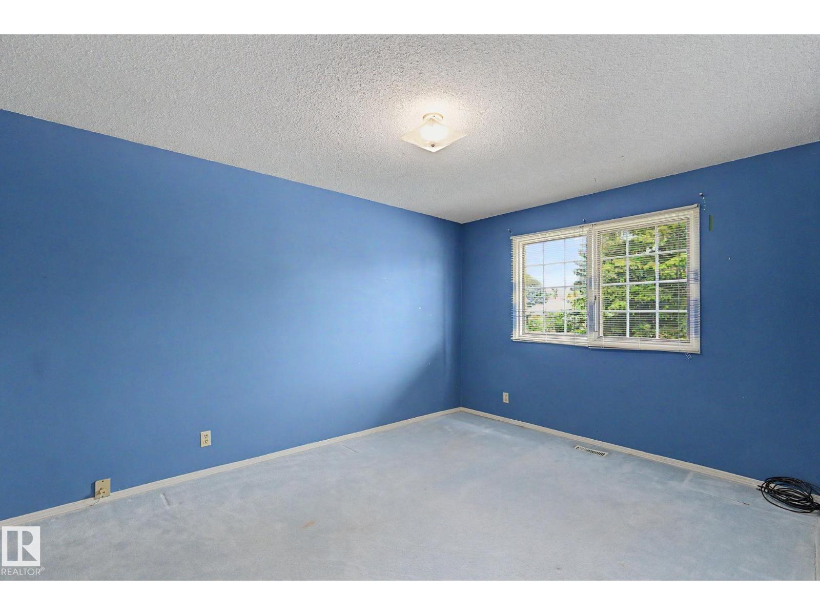 5112 143 ST NW - 29
