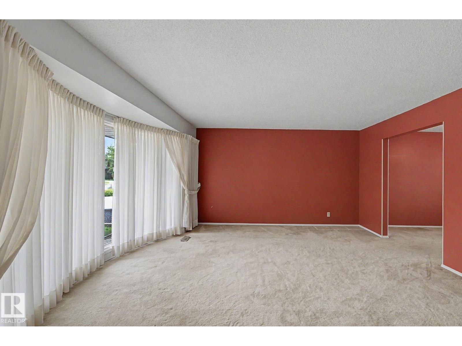 5112 143 ST NW - 4