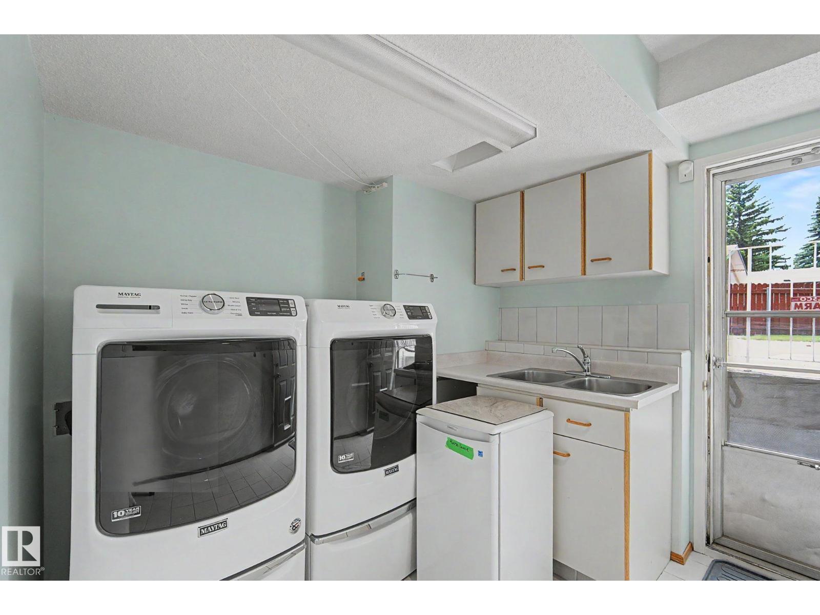 5112 143 ST NW - 40
