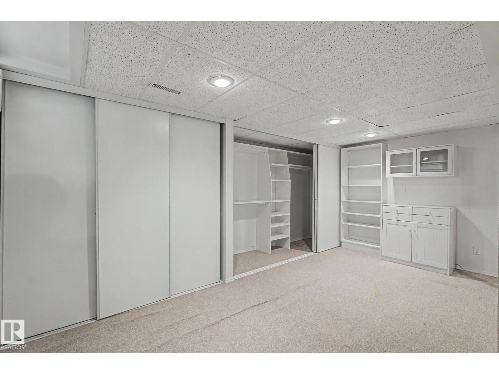 5112 143 ST NW - 53