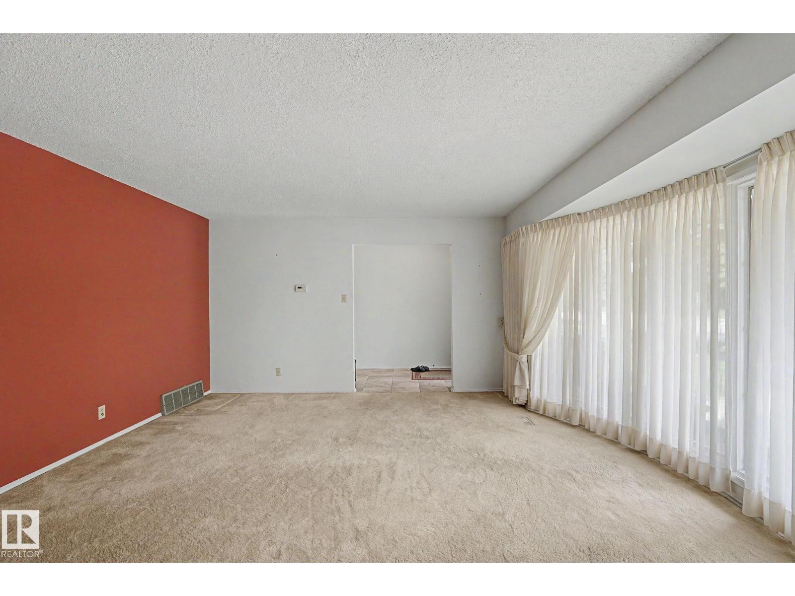 5112 143 ST NW - 8