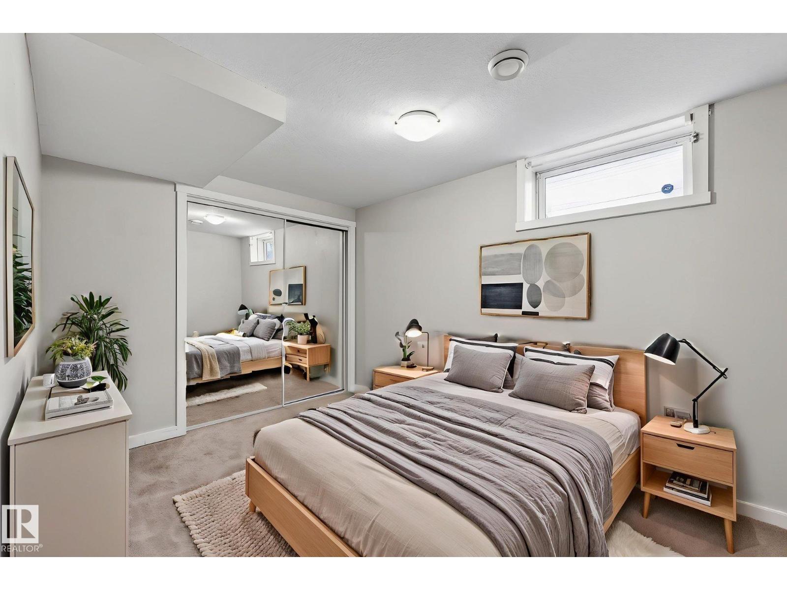 7804 136 AV NW - 39