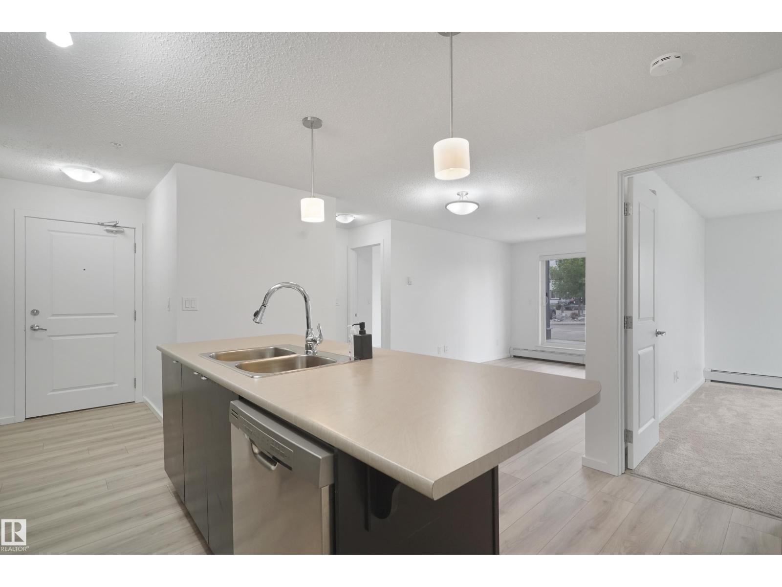 #114 3357 16A AV NW - 13