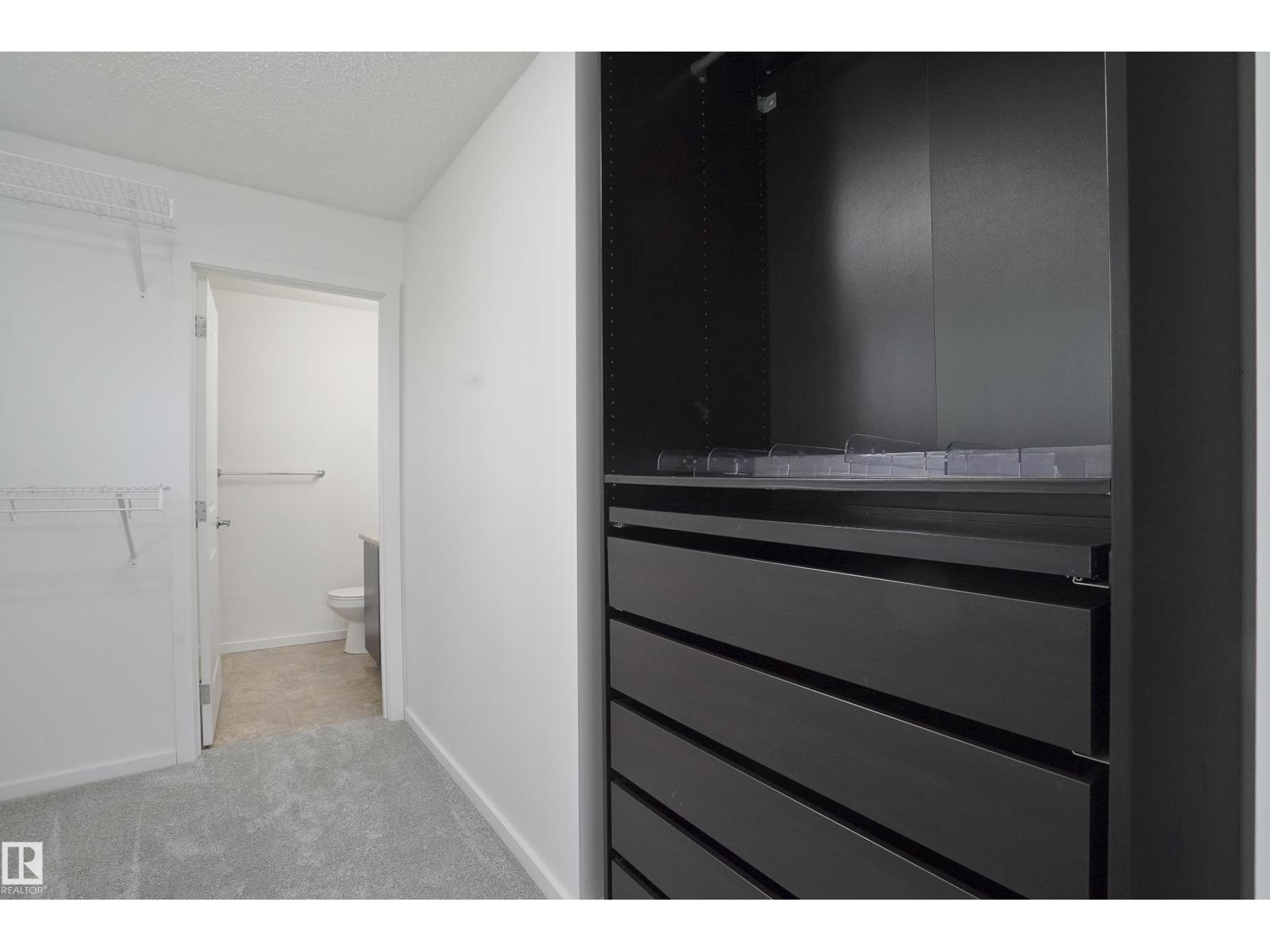 #114 3357 16A AV NW - 31