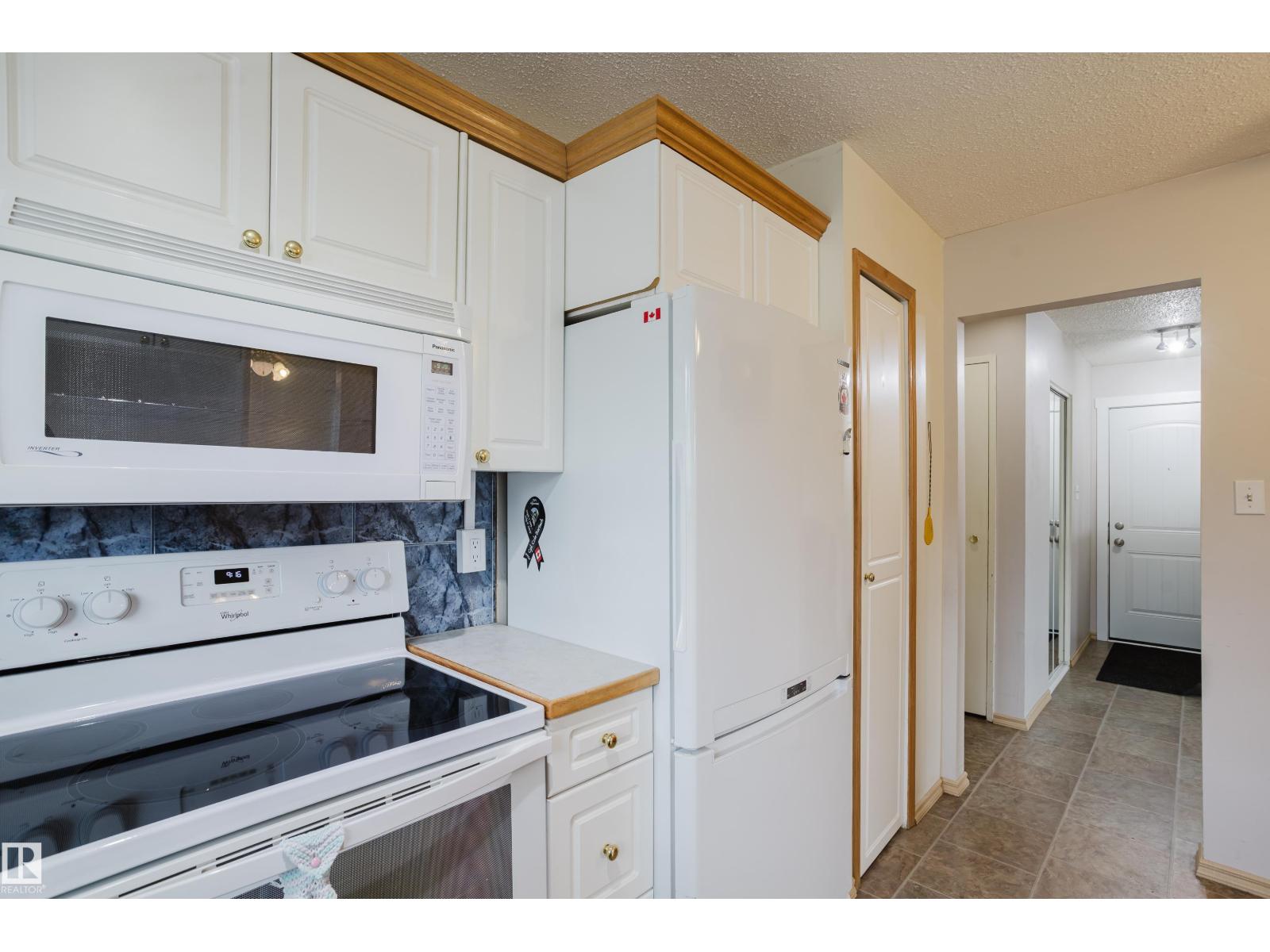 212 Homestead CR NW - 19