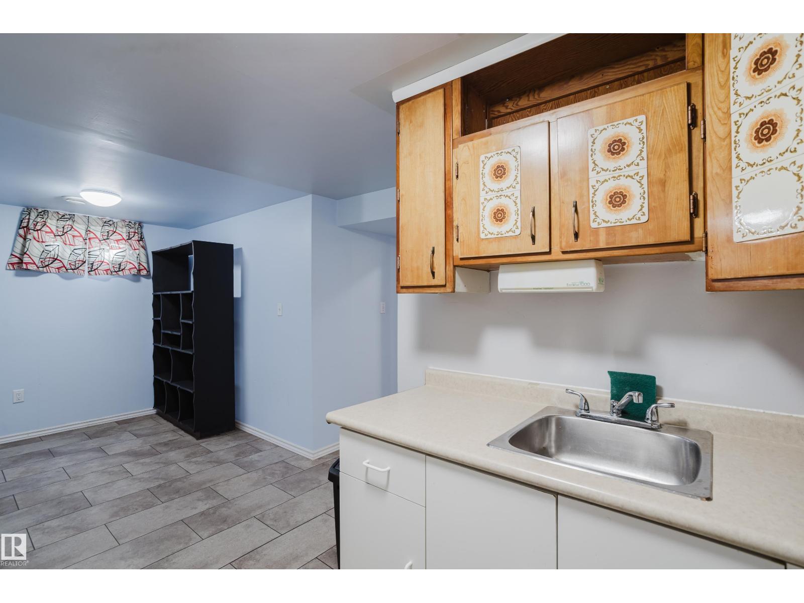 212 Homestead CR NW - 44