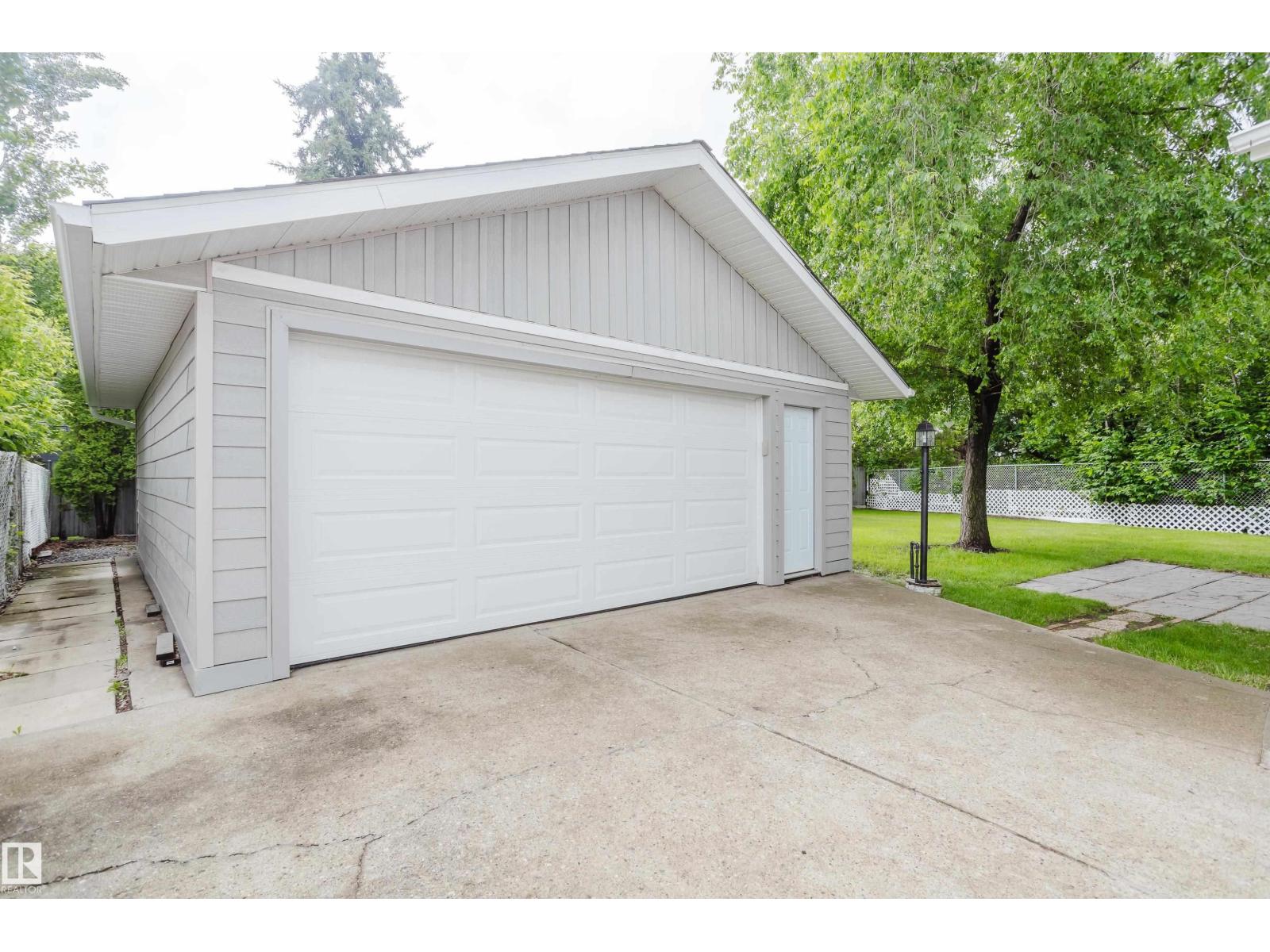 212 Homestead CR NW - 52