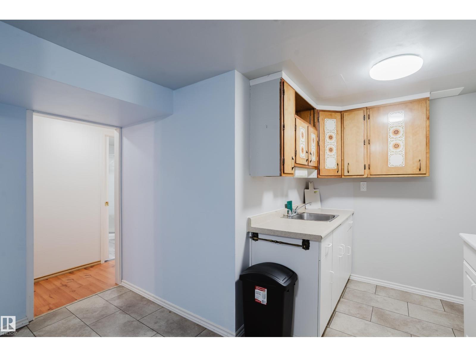 212 Homestead CR NW - 43