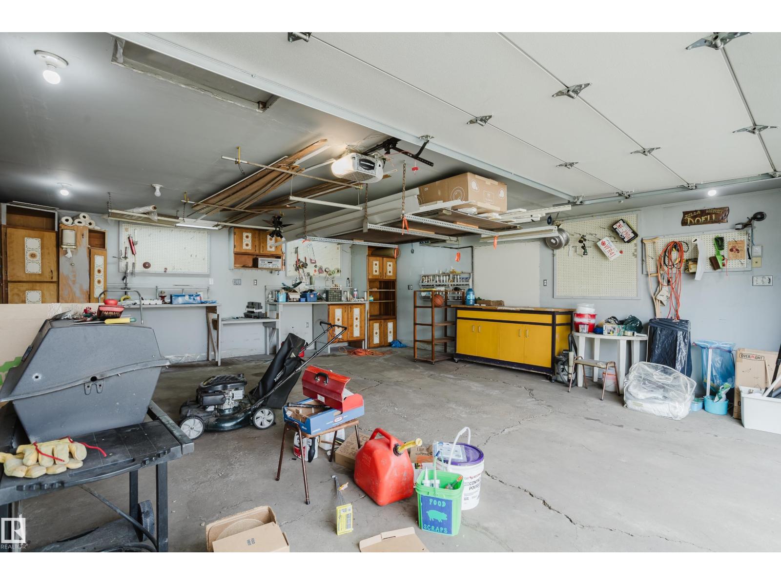 212 Homestead CR NW - 50