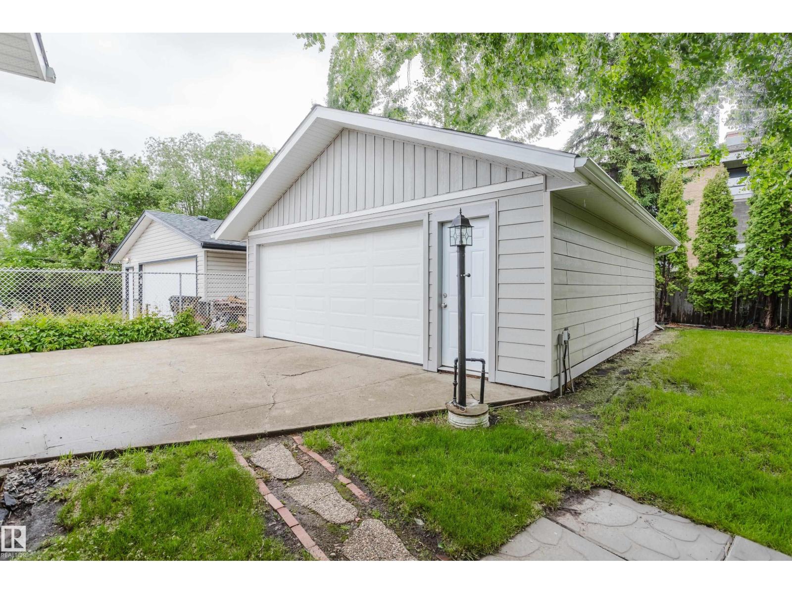 212 Homestead CR NW - 63