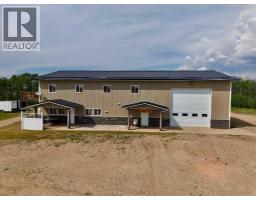 4pc Bathroom - 20414 Township Road 851, Rural Northern Sunrise County, AB T0H3B0 Photo 9