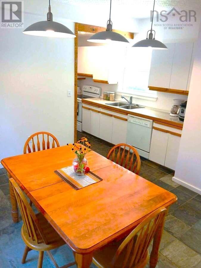3 Breakwater Lane - 22