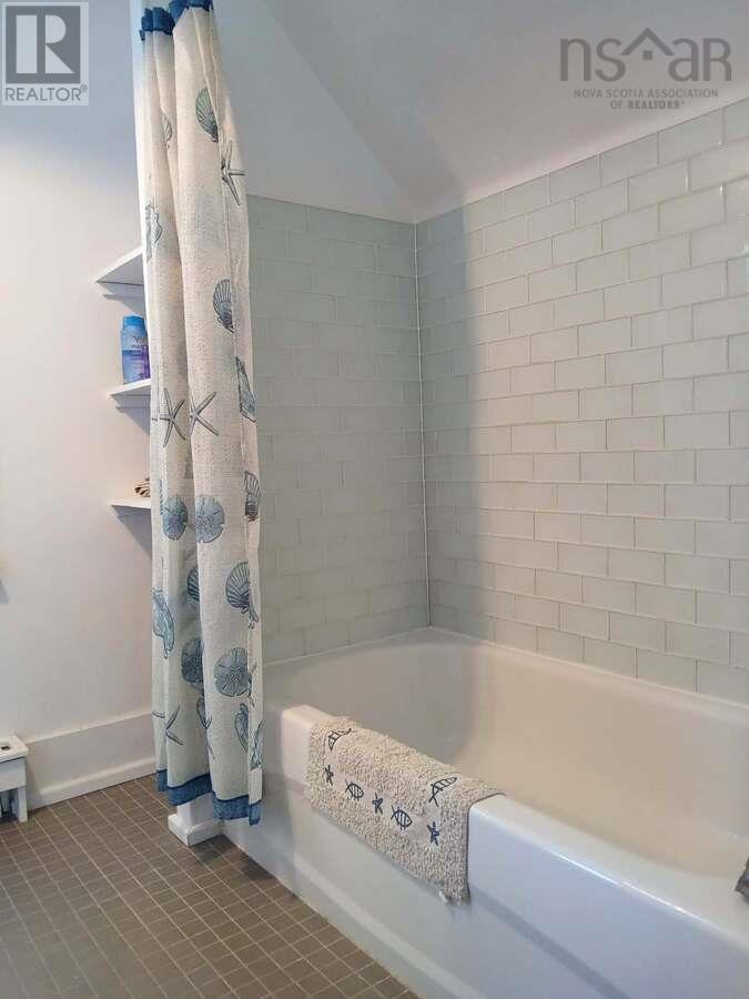 3 Breakwater Lane - 13