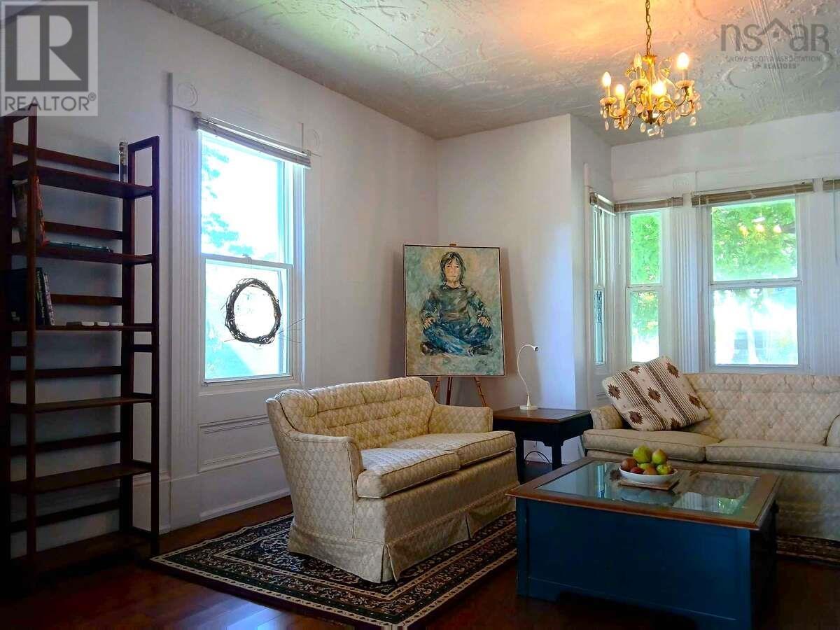 3 Breakwater Lane - 29