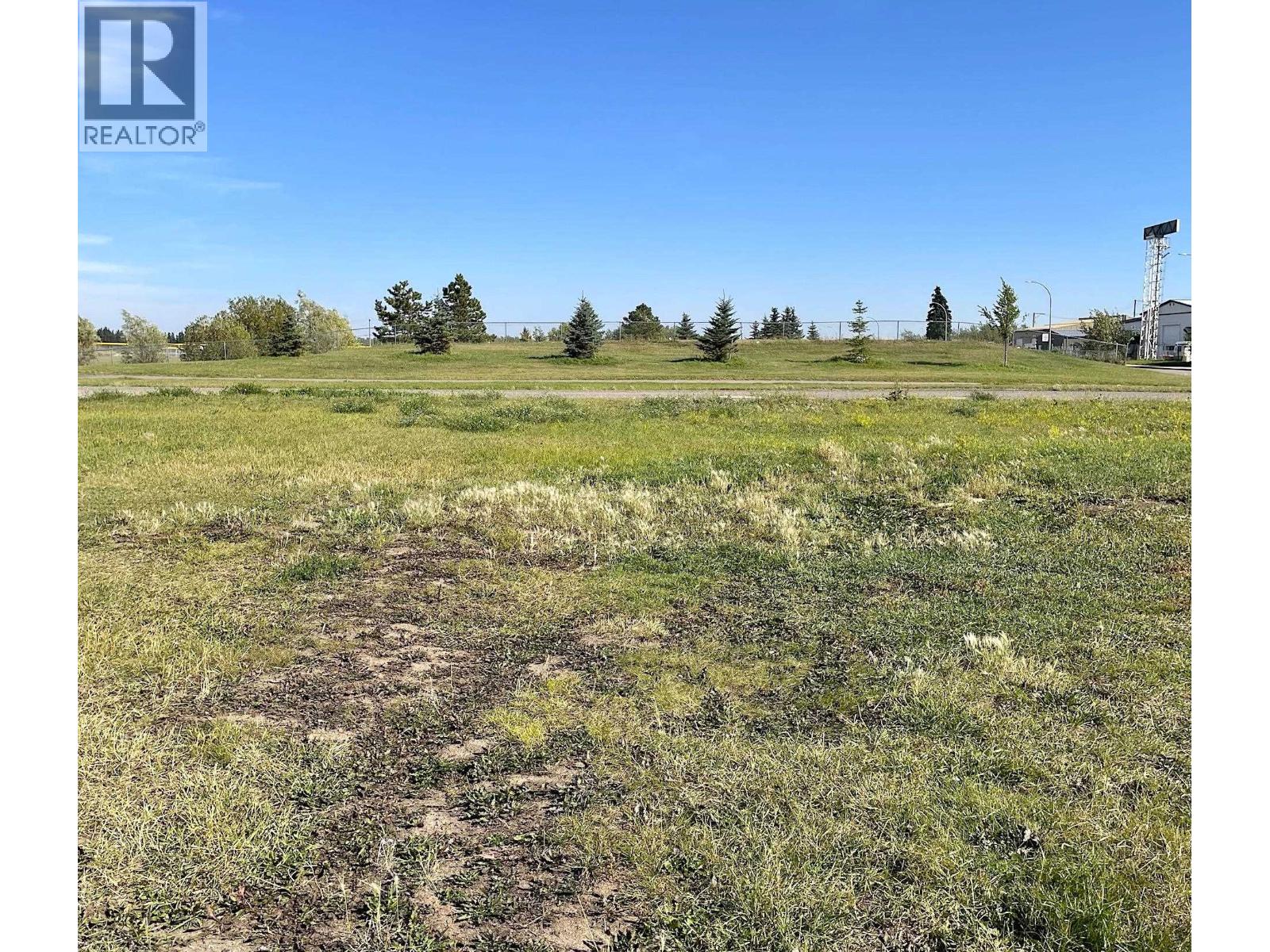 8804 101 AVENUE, Fort St. John