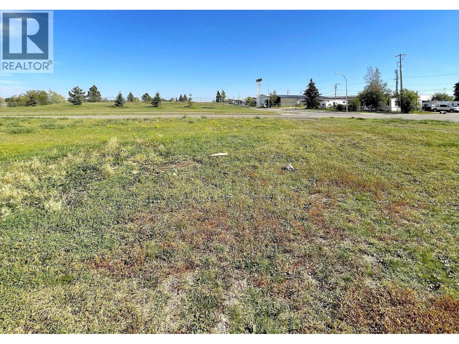 8804 101 AVENUE, Fort St. John