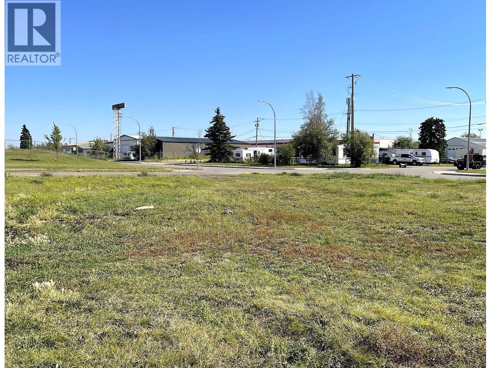 8804 101 AVENUE, Fort St. John