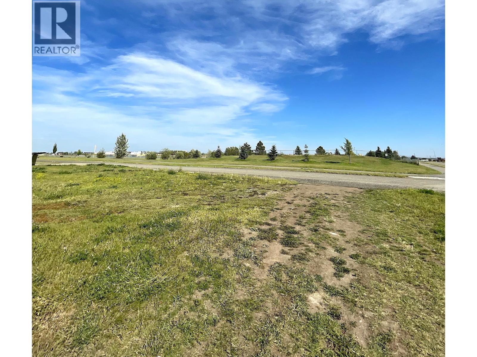8804 101 AVENUE, Fort St. John