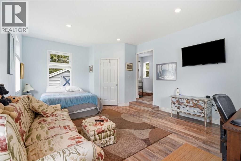226 Edgar Avenue NW — photo 20