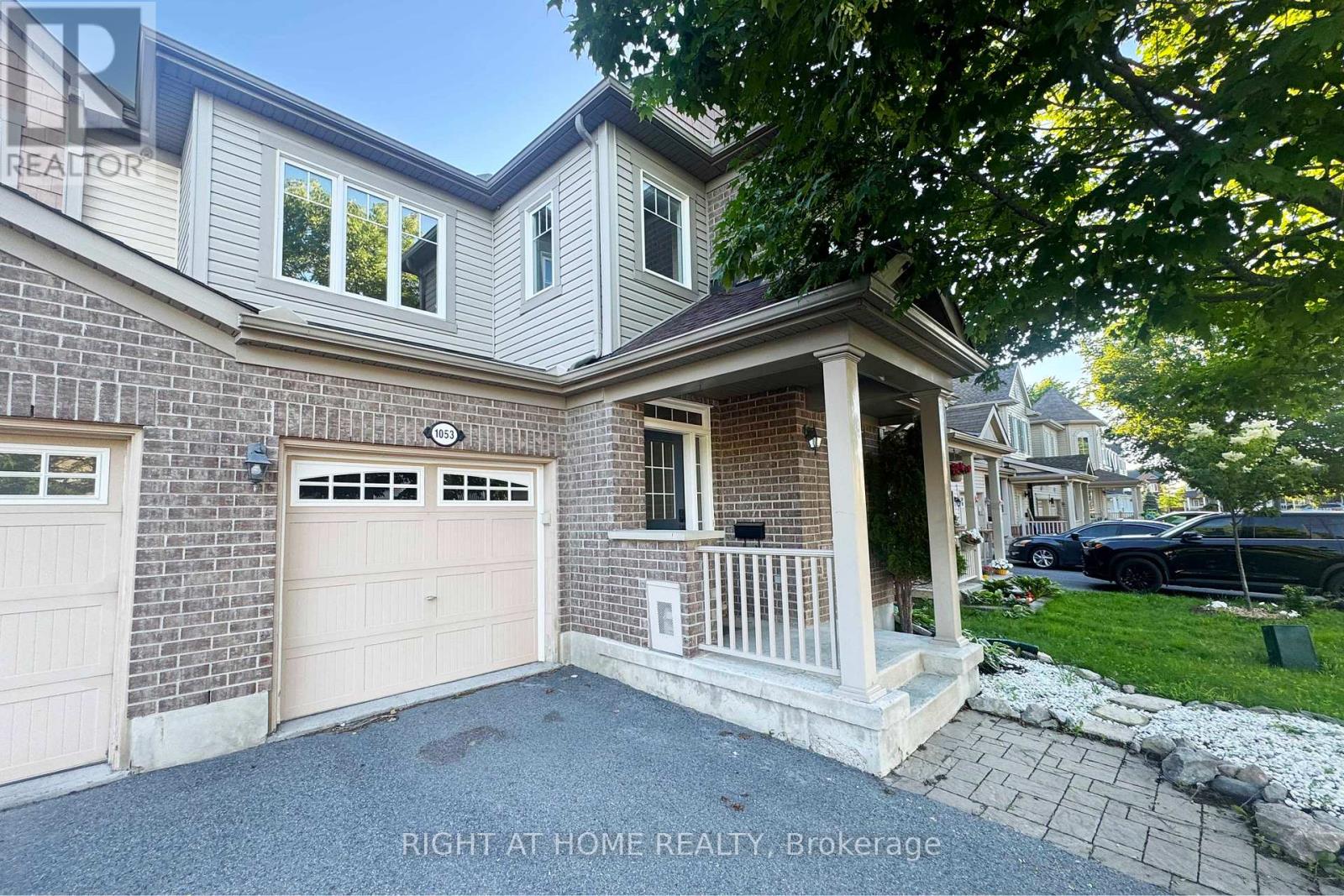 3 Bed, 3 Bath House for Sale in Ottawa – 1053 PAMPERO CRESCENT, Ottawa – MLS# X13496576 - Image 2