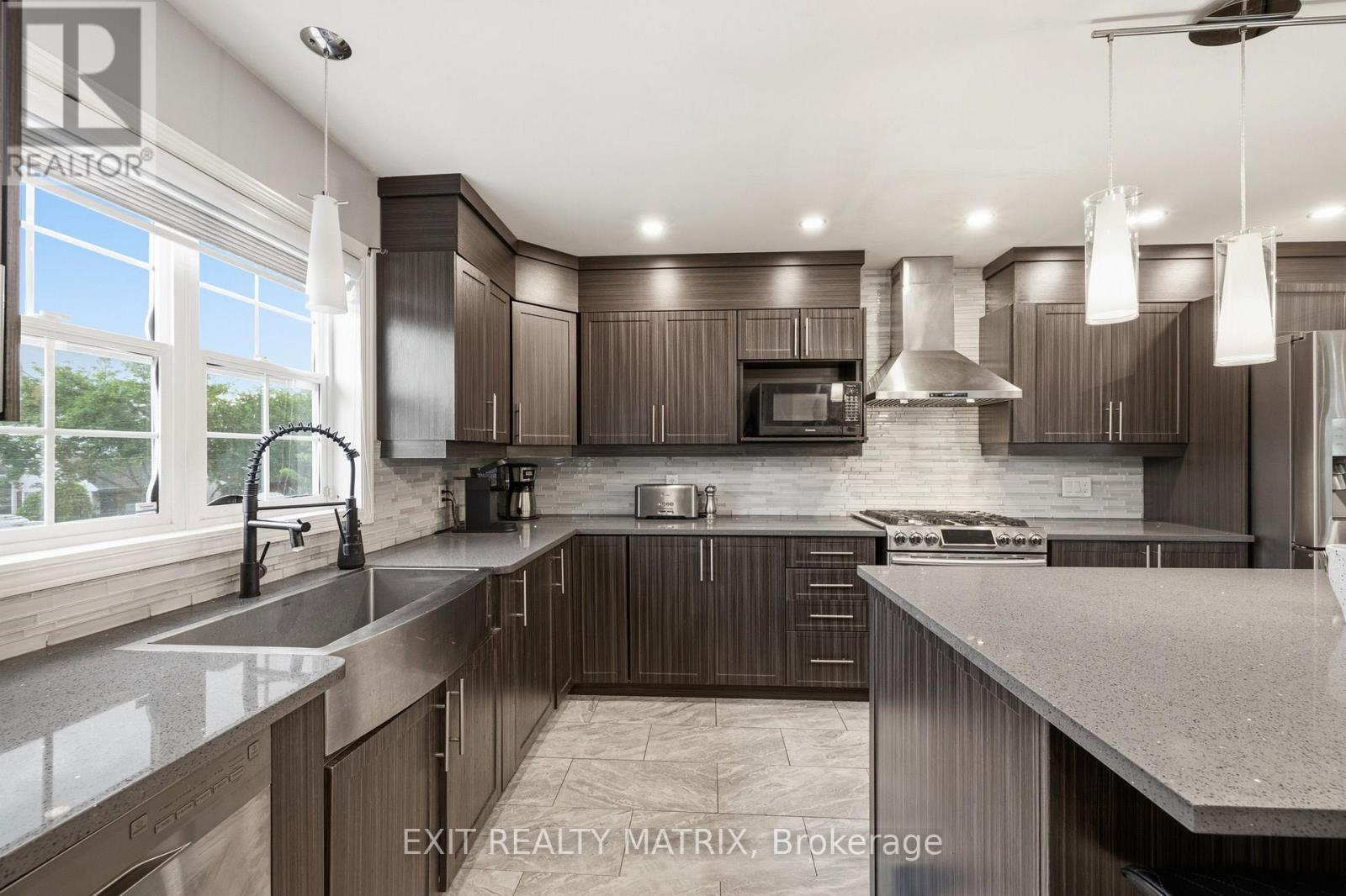 3 Bed, 2 Bath House for Sale in Ottawa – 1511 RUMFORD DRIVE, Ottawa – MLS# X13496602 - Image 20