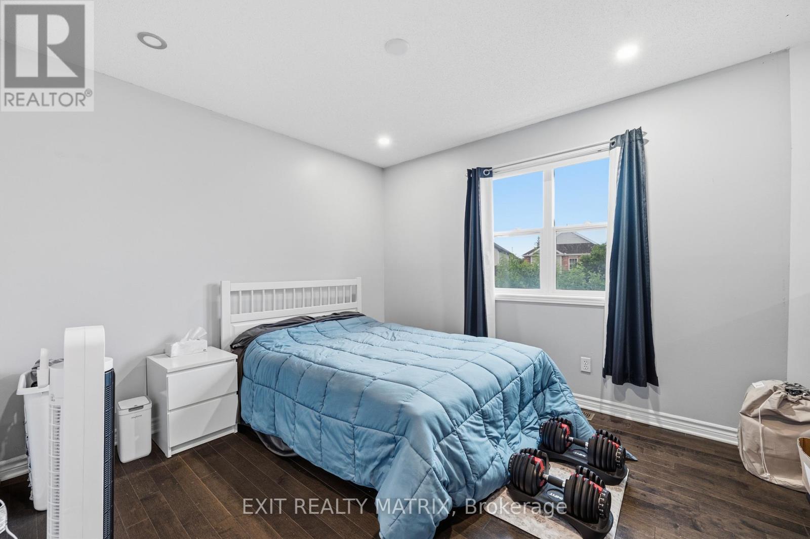 3 Bed, 2 Bath House for Sale in Ottawa – 1511 RUMFORD DRIVE, Ottawa – MLS# X13496602 - Image 31