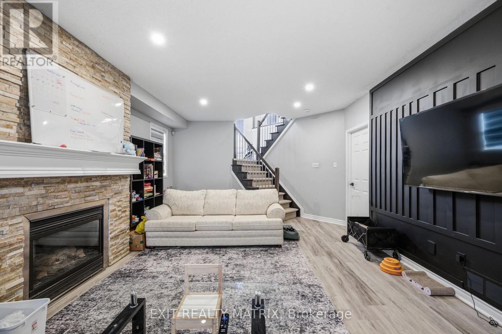 3 Bed, 2 Bath House for Sale in Ottawa – 1511 RUMFORD DRIVE, Ottawa – MLS# X13496602 - Image 9