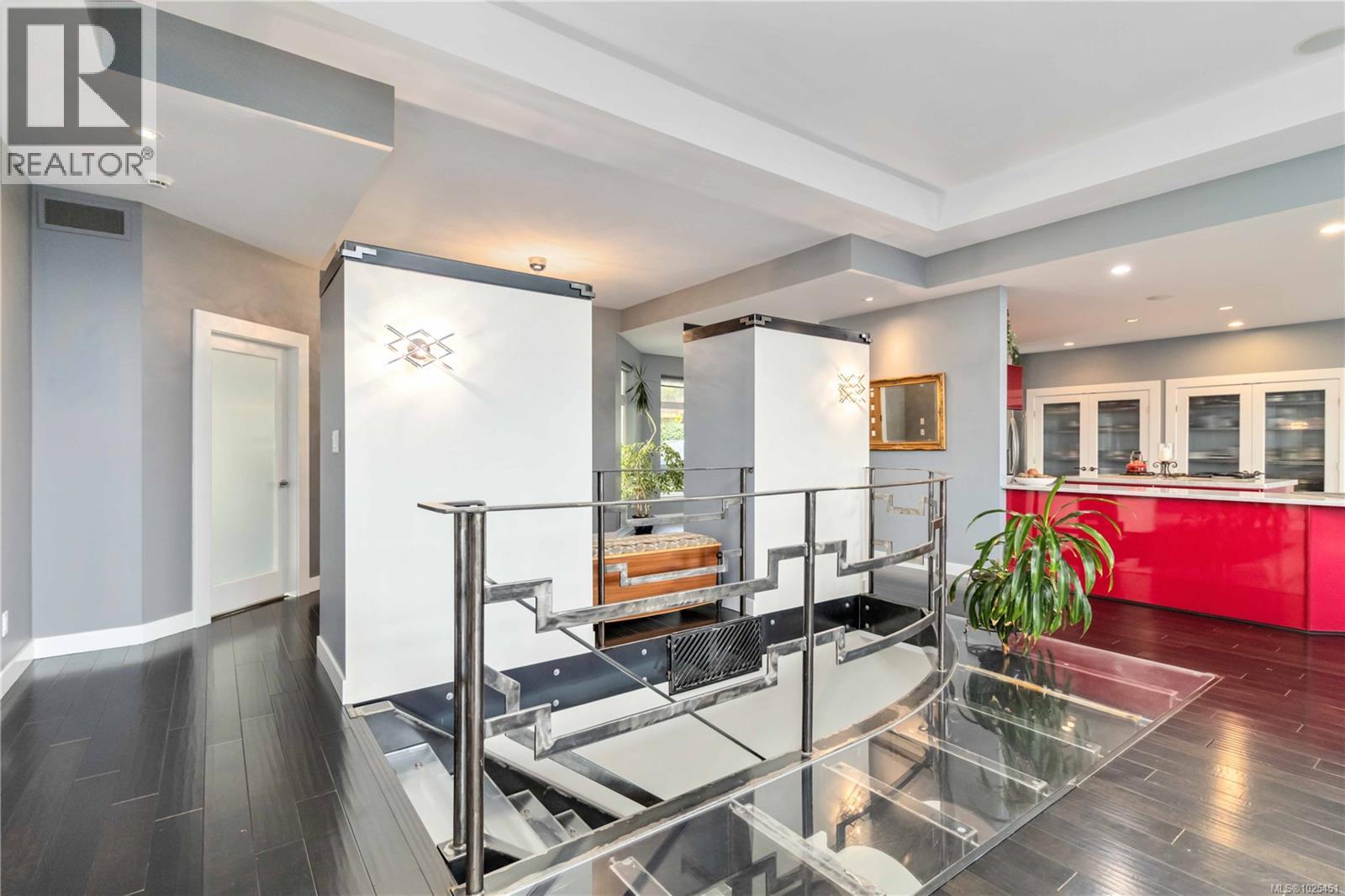 532 Sentinel Dr - 12