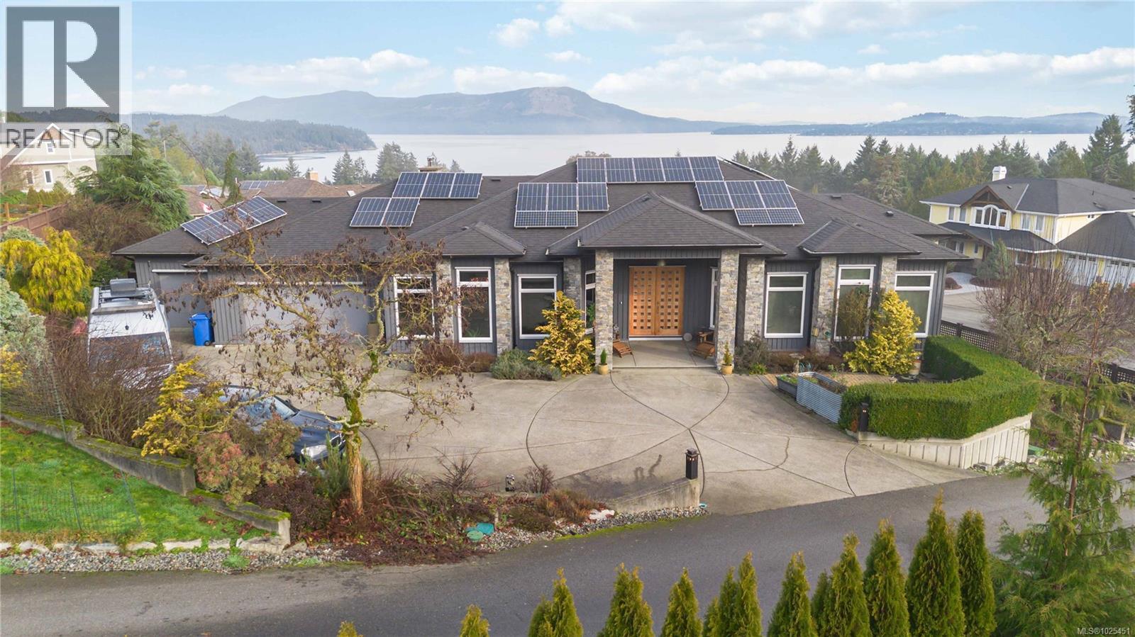 532 Sentinel Dr - 1