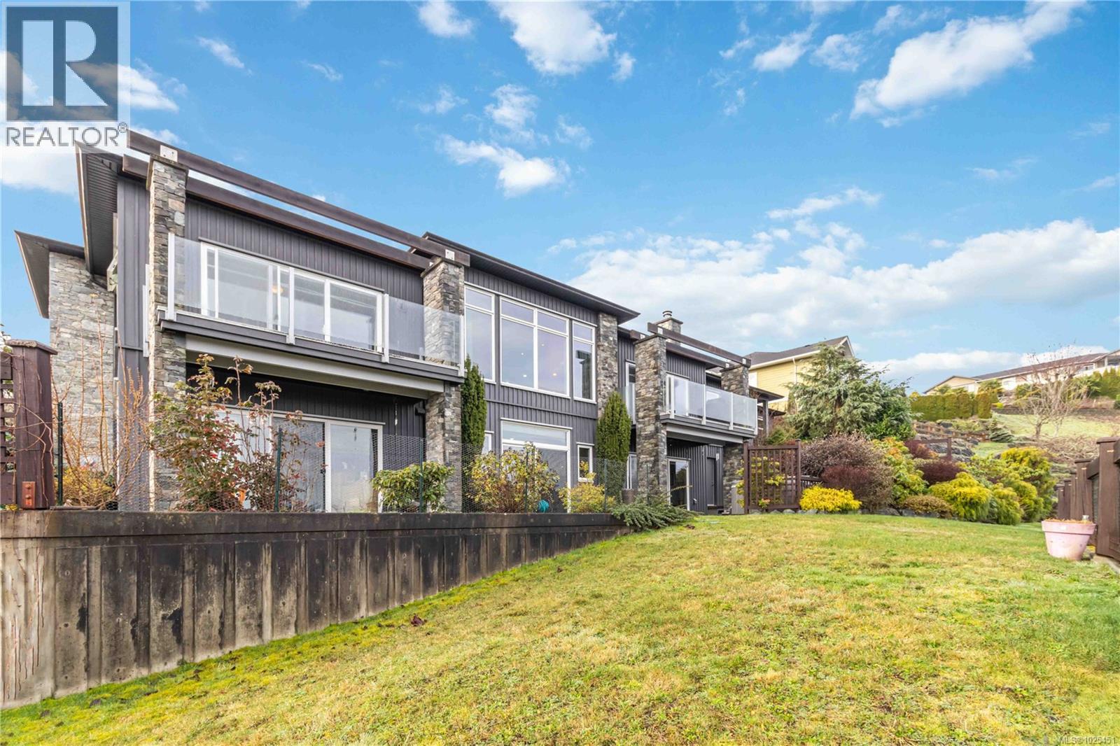 532 Sentinel Dr - 59
