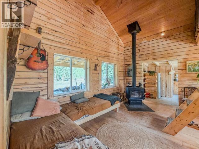 17 CANYON ROAD - 14