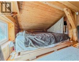 17 Canyon Road, Haines Junction, YT Y0B1L0 Photo 17