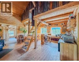 17 Canyon Road, Haines Junction, YT Y0B1L0 Photo 15